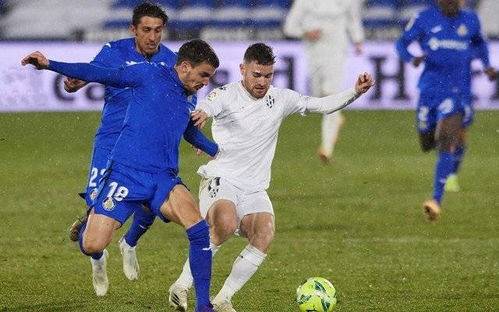 单排独狼的 单排独狼的